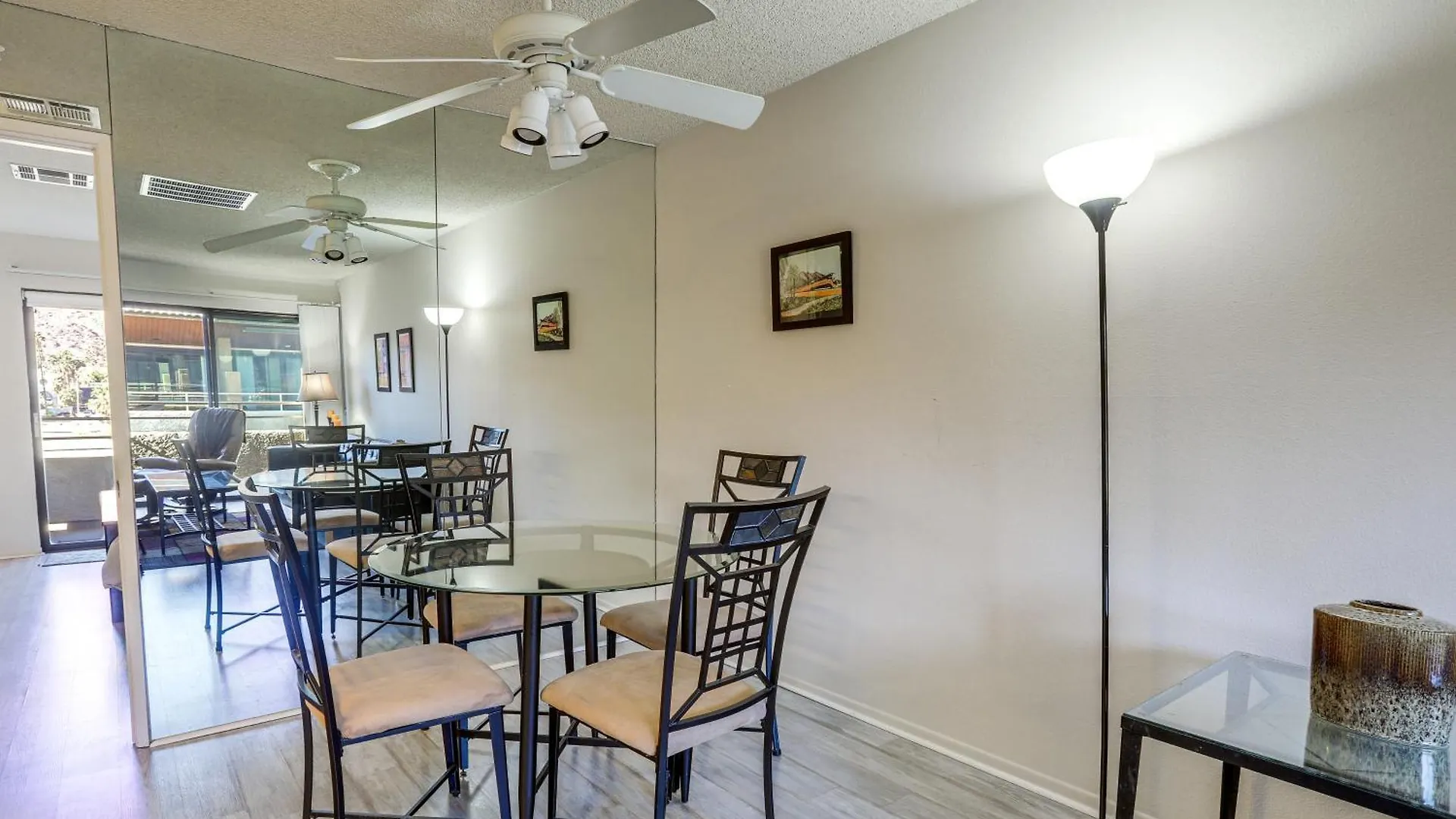 Palm Springs Condo With Pool Access, Walk To Dtwn! Lejlighed