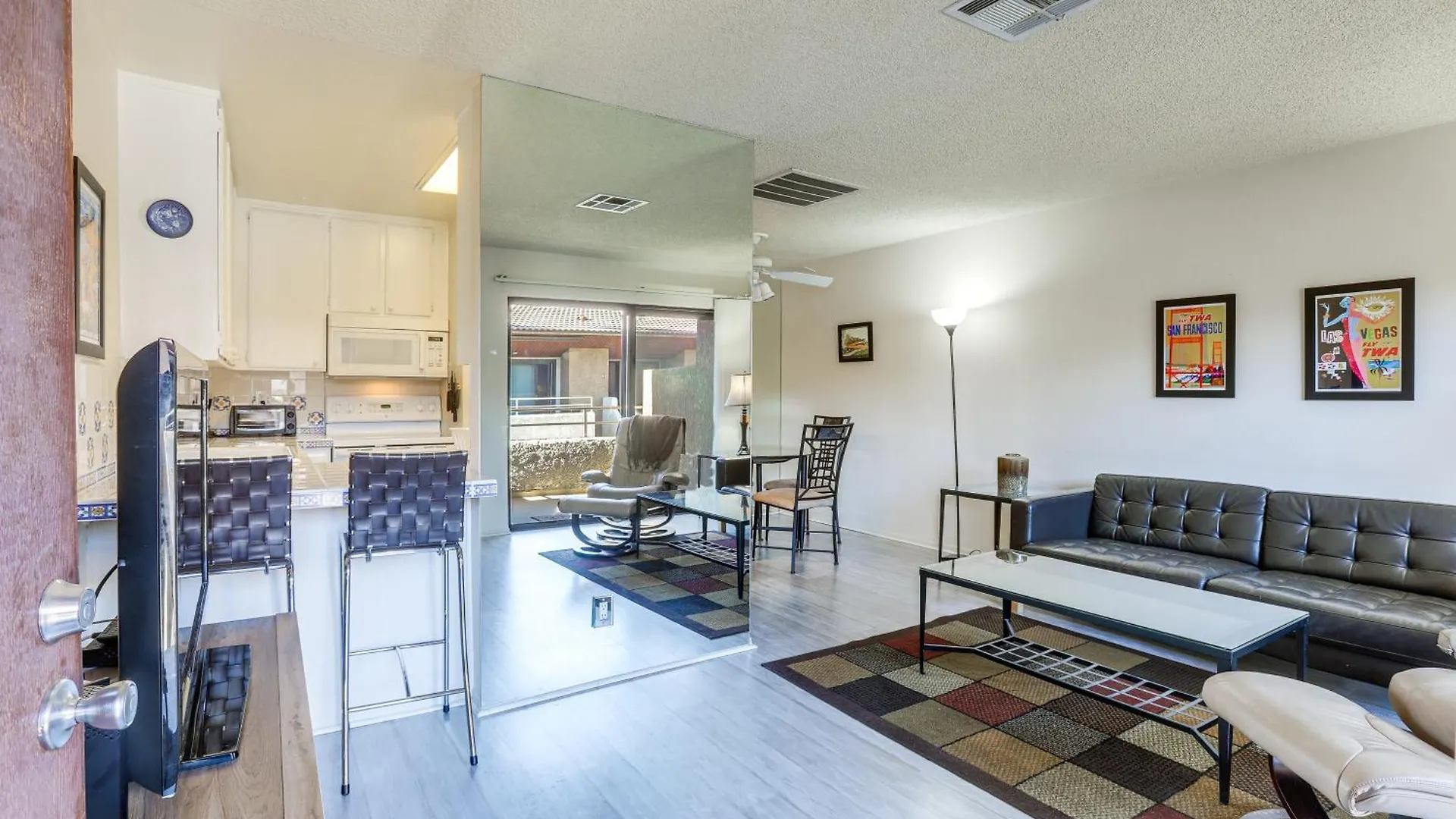 Palm Springs Condo With Pool Access, Walk To Dtwn! Palm Springs